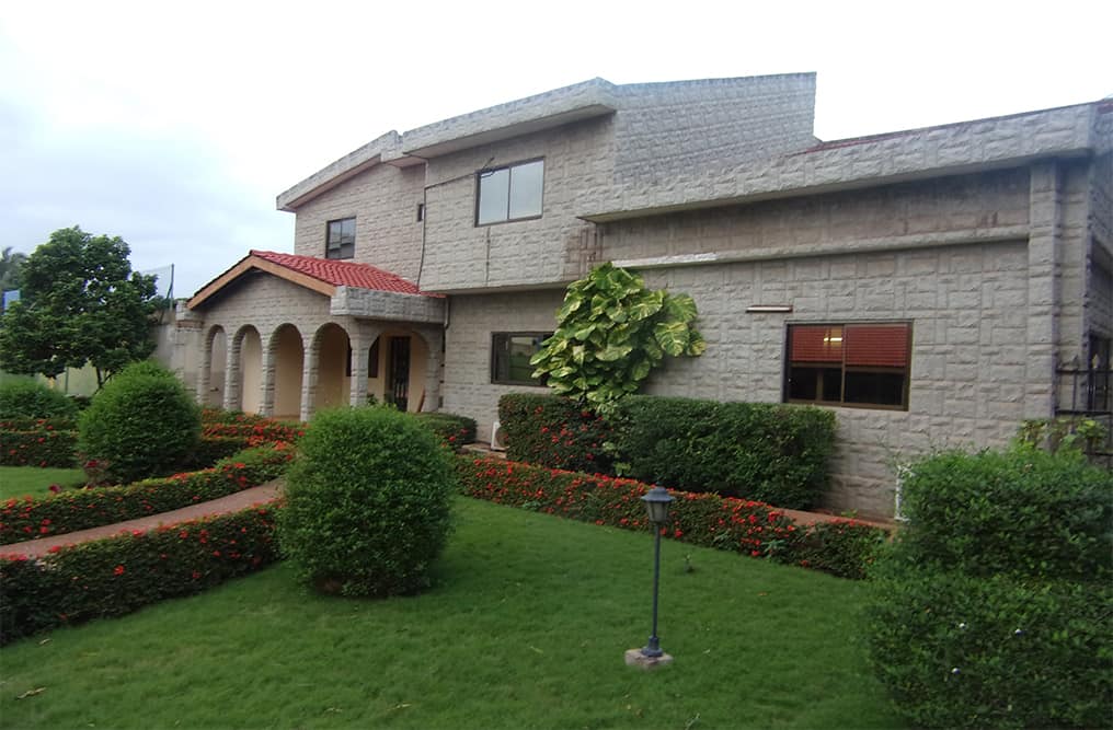 Maison à Louer, à Lomé, Togo 2000.